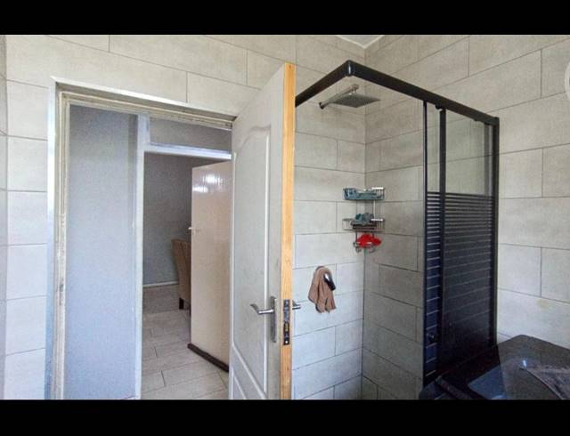 2 BEDROOM APARTMENT FOR SALE IN MUSGRAVE